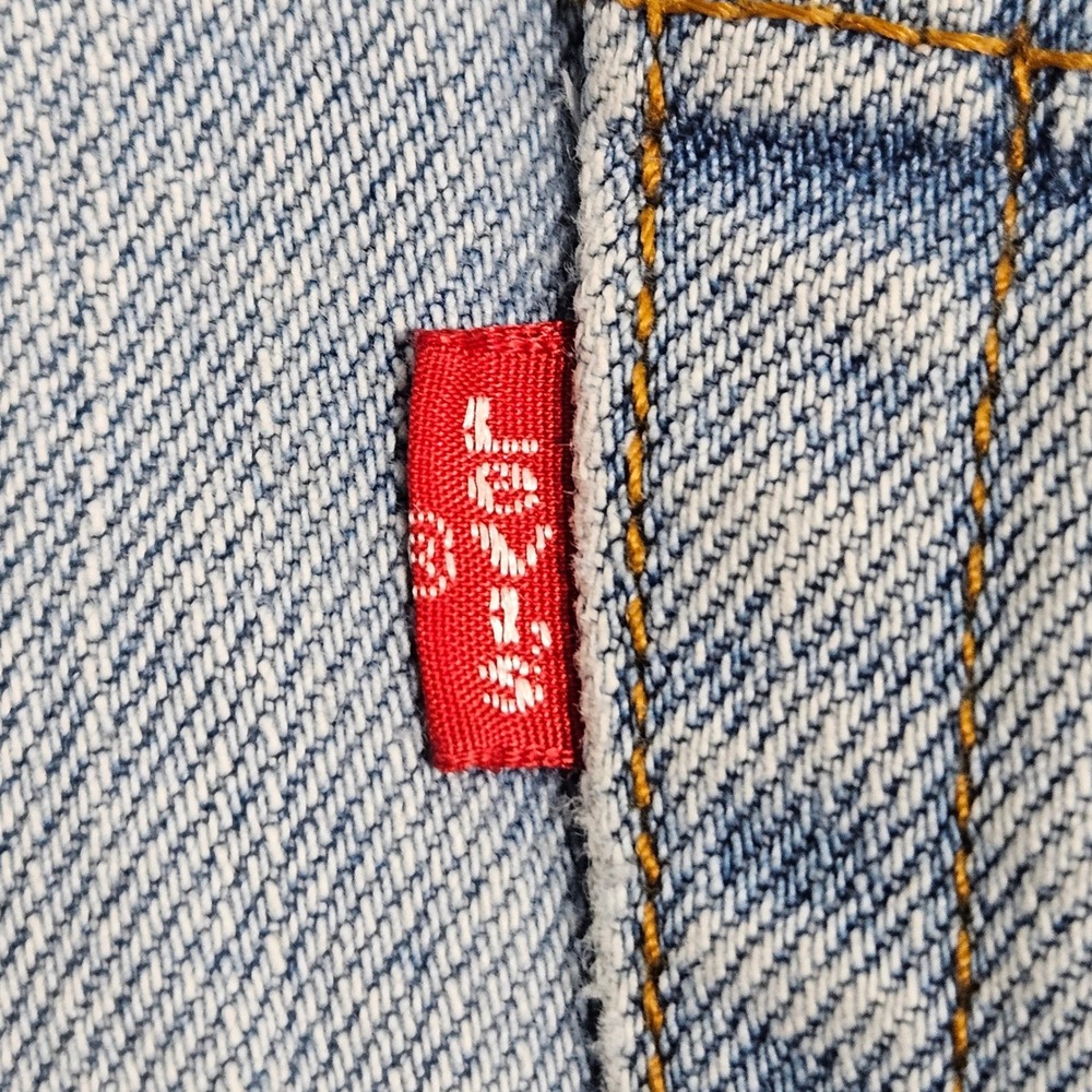 Levi's 550 Relaxed Fit Men 36x30 Light Blue Denim Tapered Leg Jeans Vintage Y2K - Picture 7 of 13